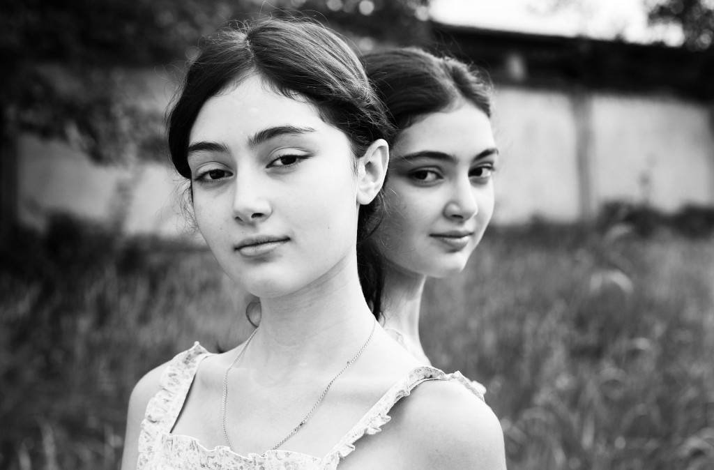 Dina Oganova, Série «I Am Georgia», projet consacré à son pays natal débuté en 2007. Crédits photo : Dina OGANOVA (DIKARKA) musée du quai Branly - Photoquai 2015.