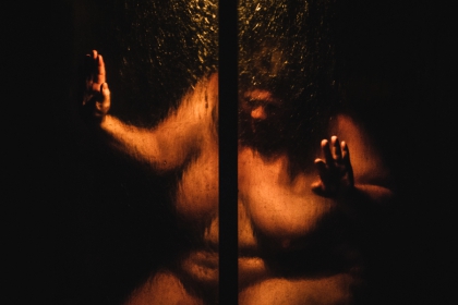 Orestie (une comédie organique ?), mise en scène de Romeo Castellucci d'après Eschyle. Orestea 2015 © Guido Mencari Source : http://www.theatre-odeon.eu/fr/2015-2016/spectacles/orestie.