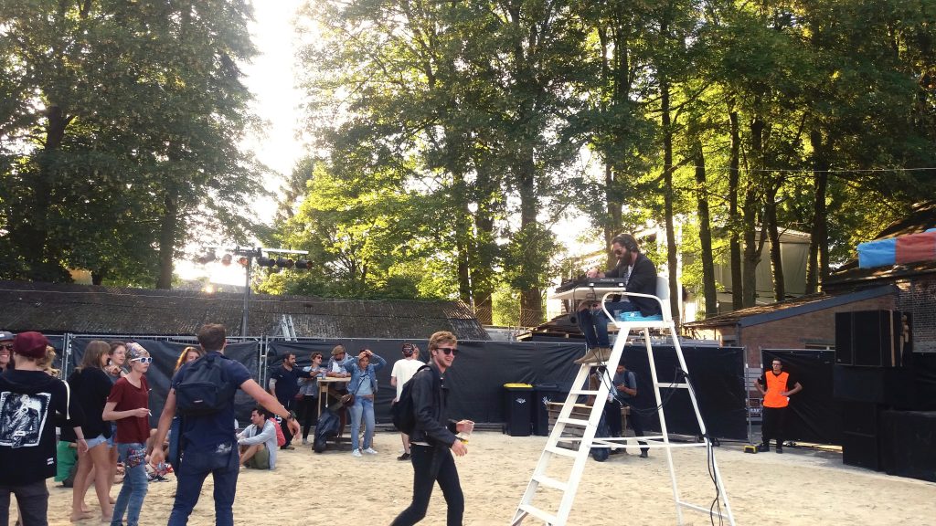 dj set au Jardin