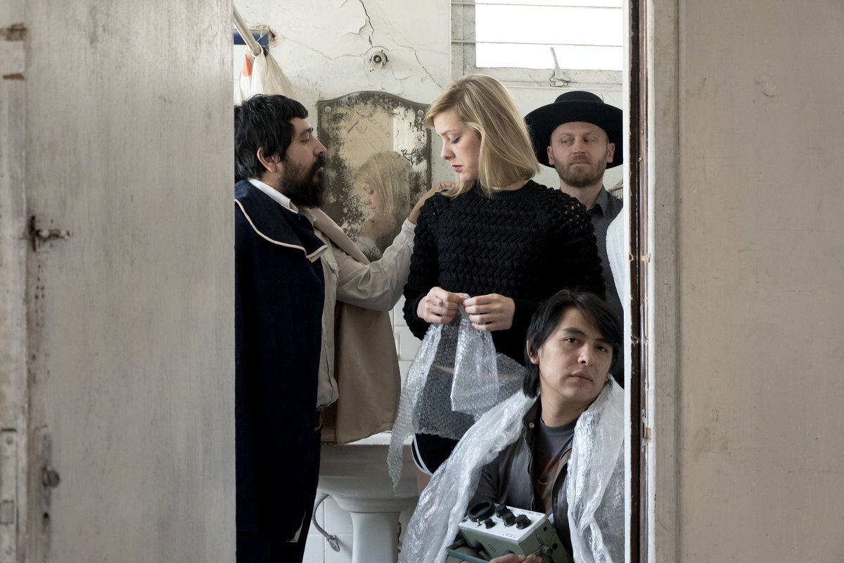 Annika Henderson with Hugo Quezada, Hector Melgarejo, and Martin Thulin. Photo by Andrea Martínez