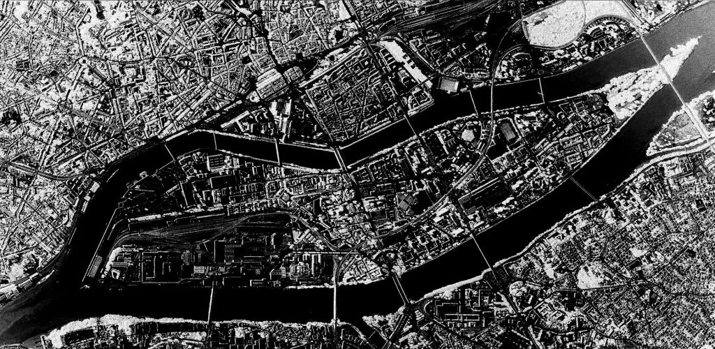 Vue Satellite de Nantes (UVB 76 live extract)