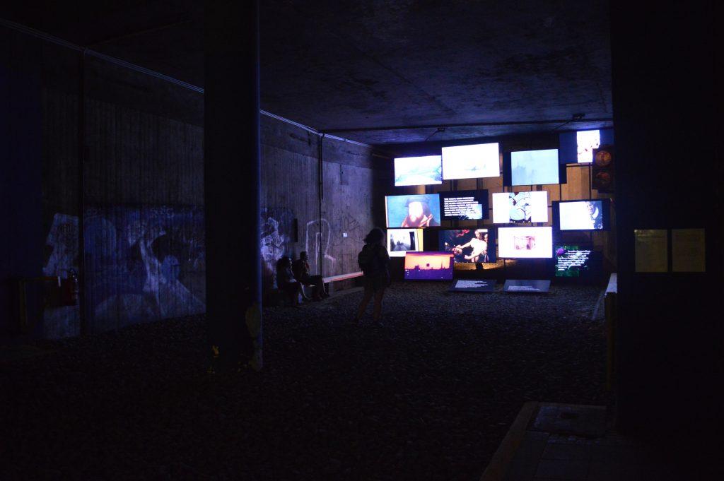 Michel Auder, The Course of Empire, 2017, installation vidéo numérique, KulturBahnhof, Kassel, documenta 14, photo : Mylène Palluel