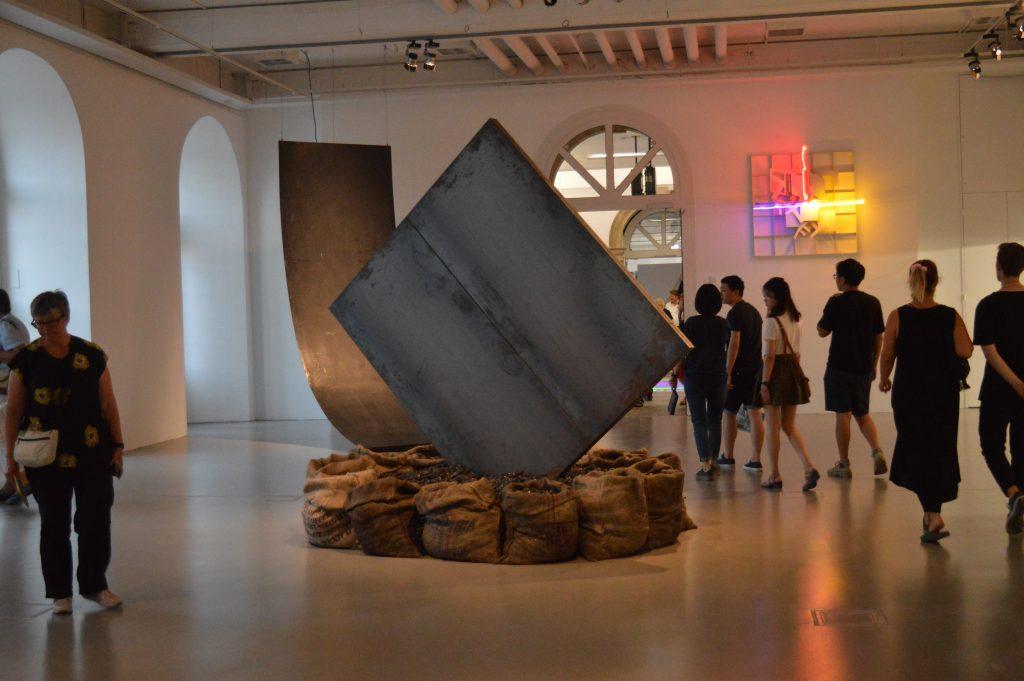 ANTIDORON: Works from the EMST Collection at documenta 14, Fridericianum, Cassel, photo : Mylène Palluel