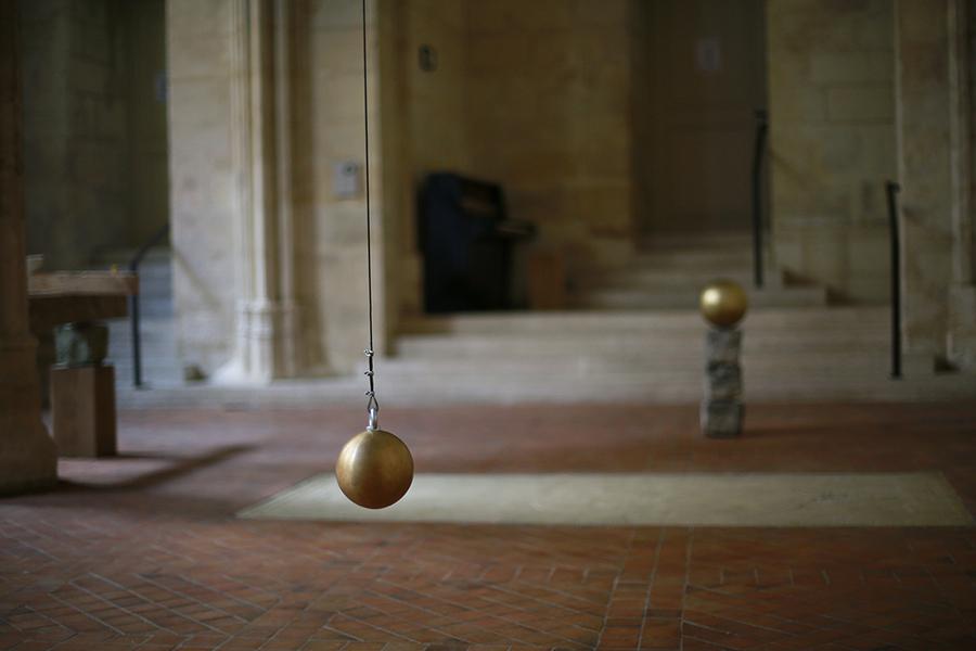 Edgar Sarin, Un minuit que jamais le regard, là, ne trouble, exhibition view, Collège des Bernardins, Paris 2017