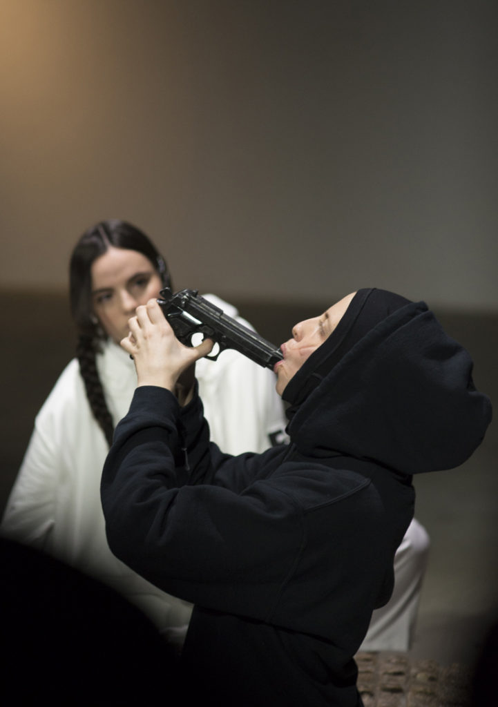 ENSEMBLE Mathilde Fernandez et Cecile di Giovanni