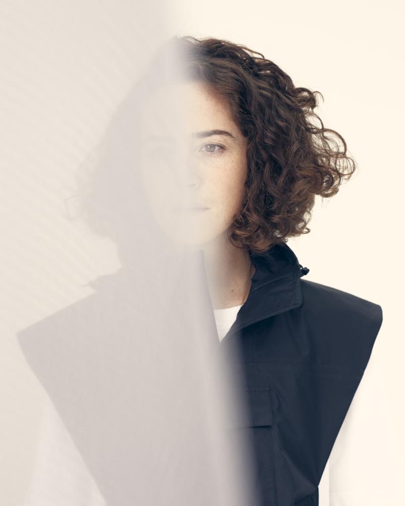 Manifesto 21 - Esther